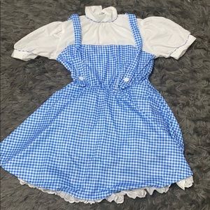 Dorothy Wizard of Oz Halloween Costume